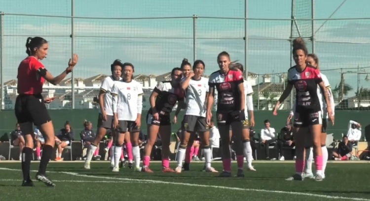 唐佳麗梅開(kāi)二度、邵子欽破門(mén)，中國(guó)女足3-2擊敗Alhama俱樂(lè)部女足
