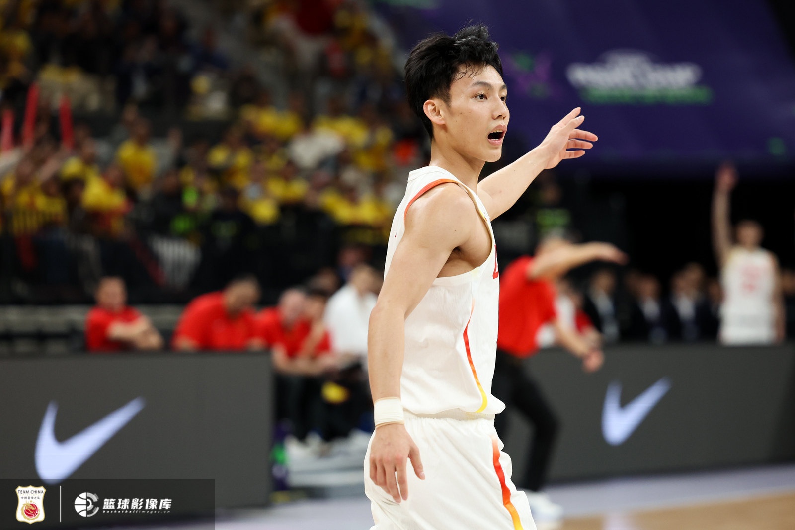 首發(fā)出戰(zhàn)不在狀態(tài)！徐杰全場(chǎng)3中0沒(méi)得分 拿到3板1助2斷另2失誤